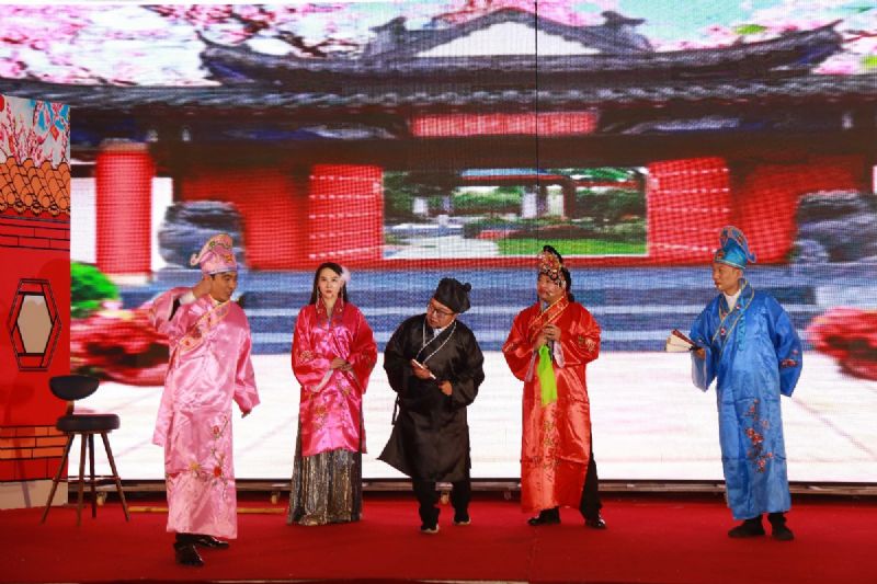 “凝心聚力 ·砥礪前行”— 龍港集團(tuán)2020新春年會(huì)完美收官！