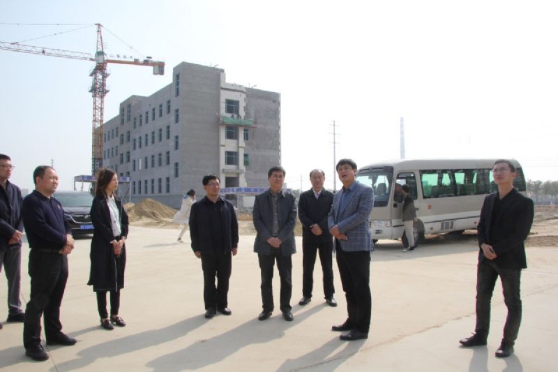濰坊市重點項目督導組到龍港新材料公司督導重點項目建設推進情況